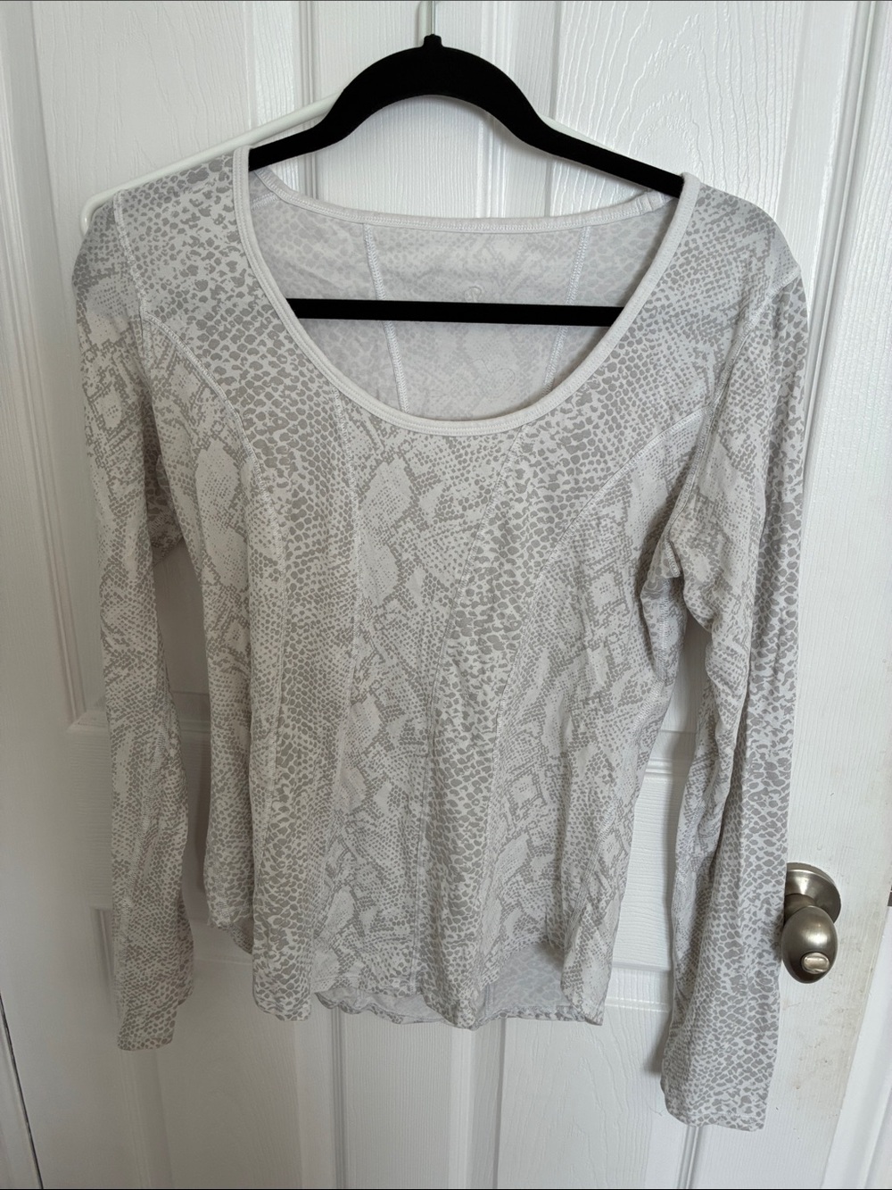 lululemon athletica Light Gray Snake-Print Long Sleeve Scoop Top